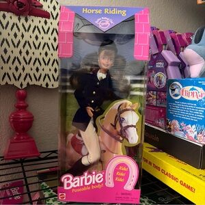 Mattel Brunette Barbie Doll Horse Riding Barbie Pose-able Body Vintage 1997 New